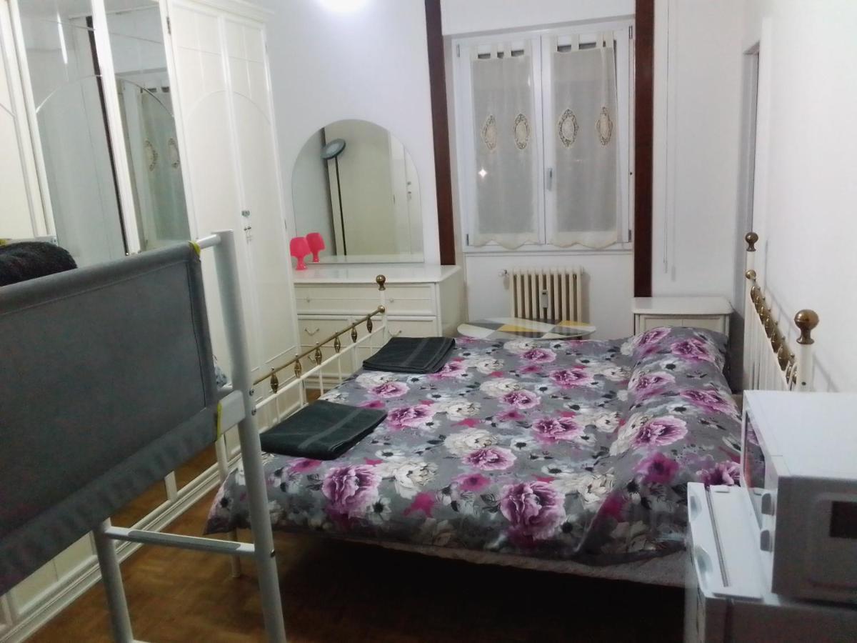 Gigli, Rooms Con Cucina In Comune E Terrazza 米兰 外观 照片