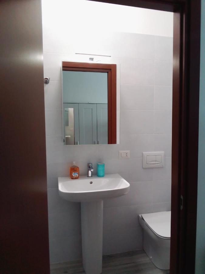 Gigli, Rooms Con Cucina In Comune E Terrazza 米兰 外观 照片