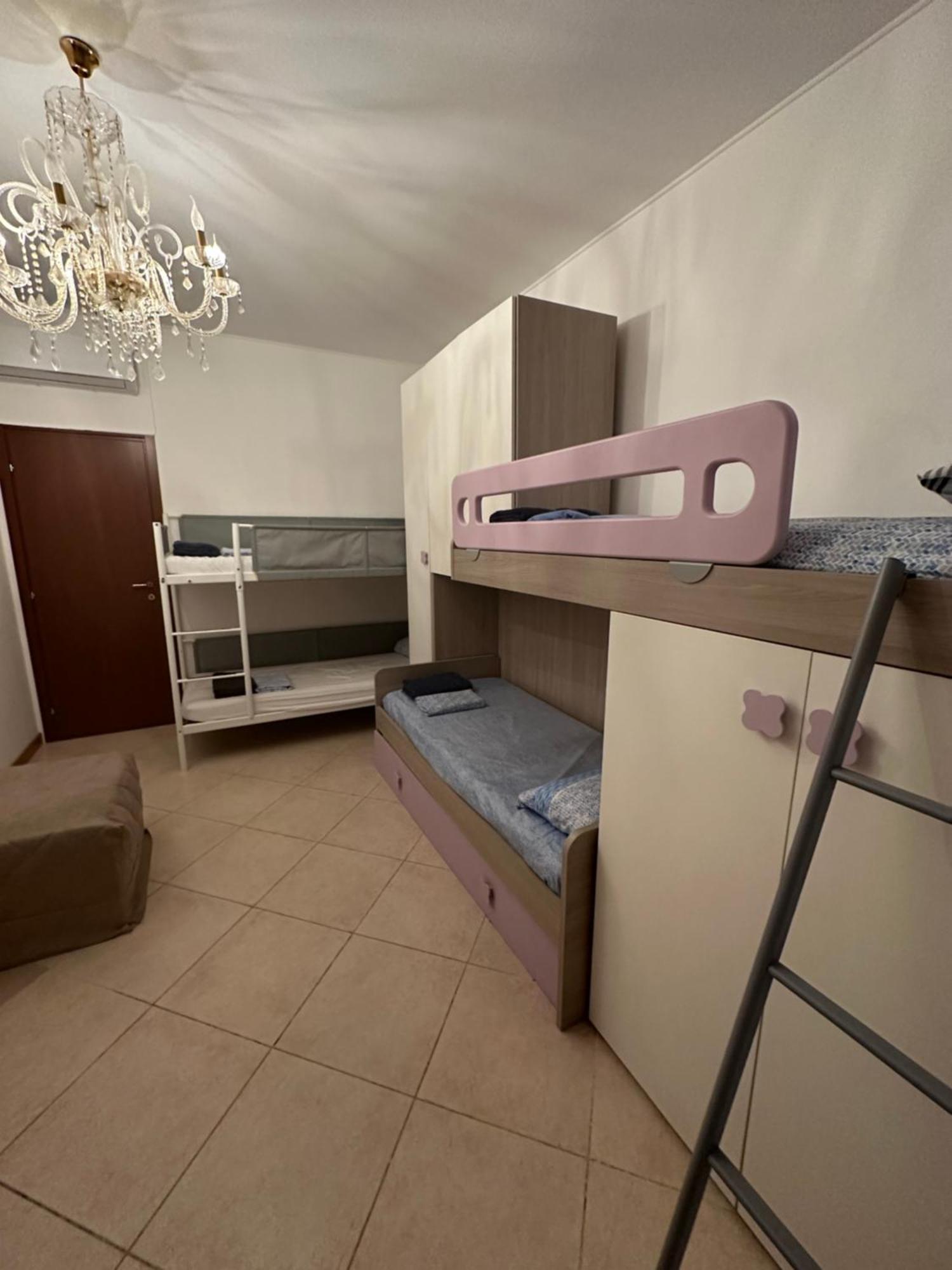 Gigli, Rooms Con Cucina In Comune E Terrazza 米兰 外观 照片