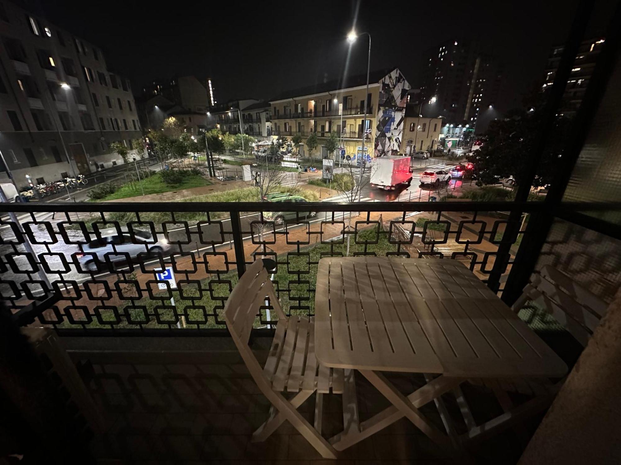 Gigli, Rooms Con Cucina In Comune E Terrazza 米兰 外观 照片