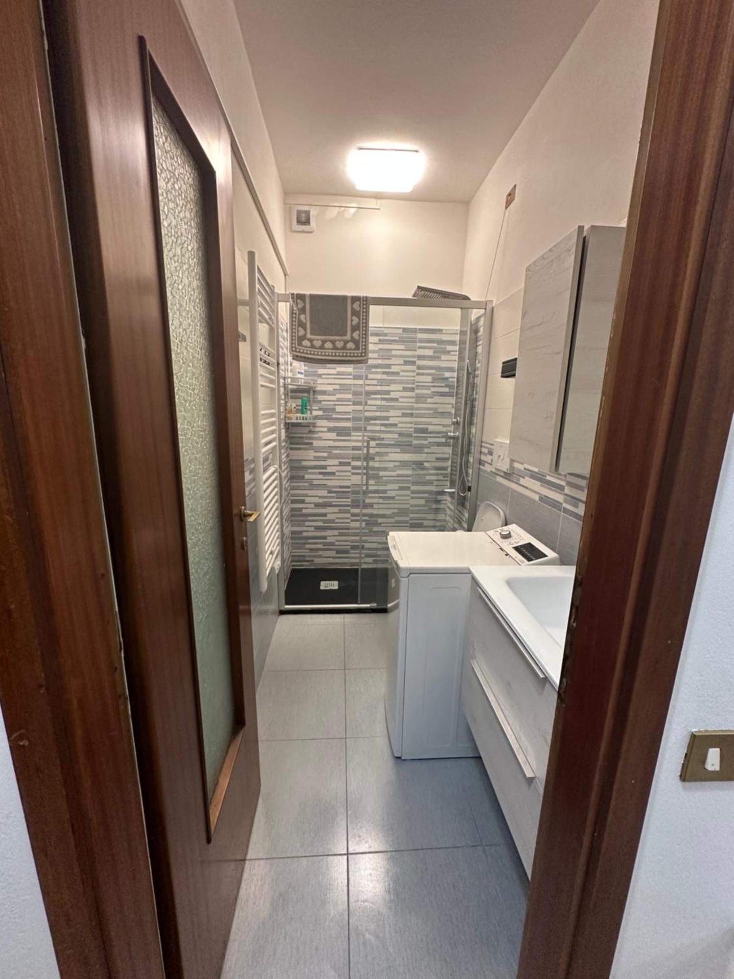 Gigli, Rooms Con Cucina In Comune E Terrazza 米兰 外观 照片