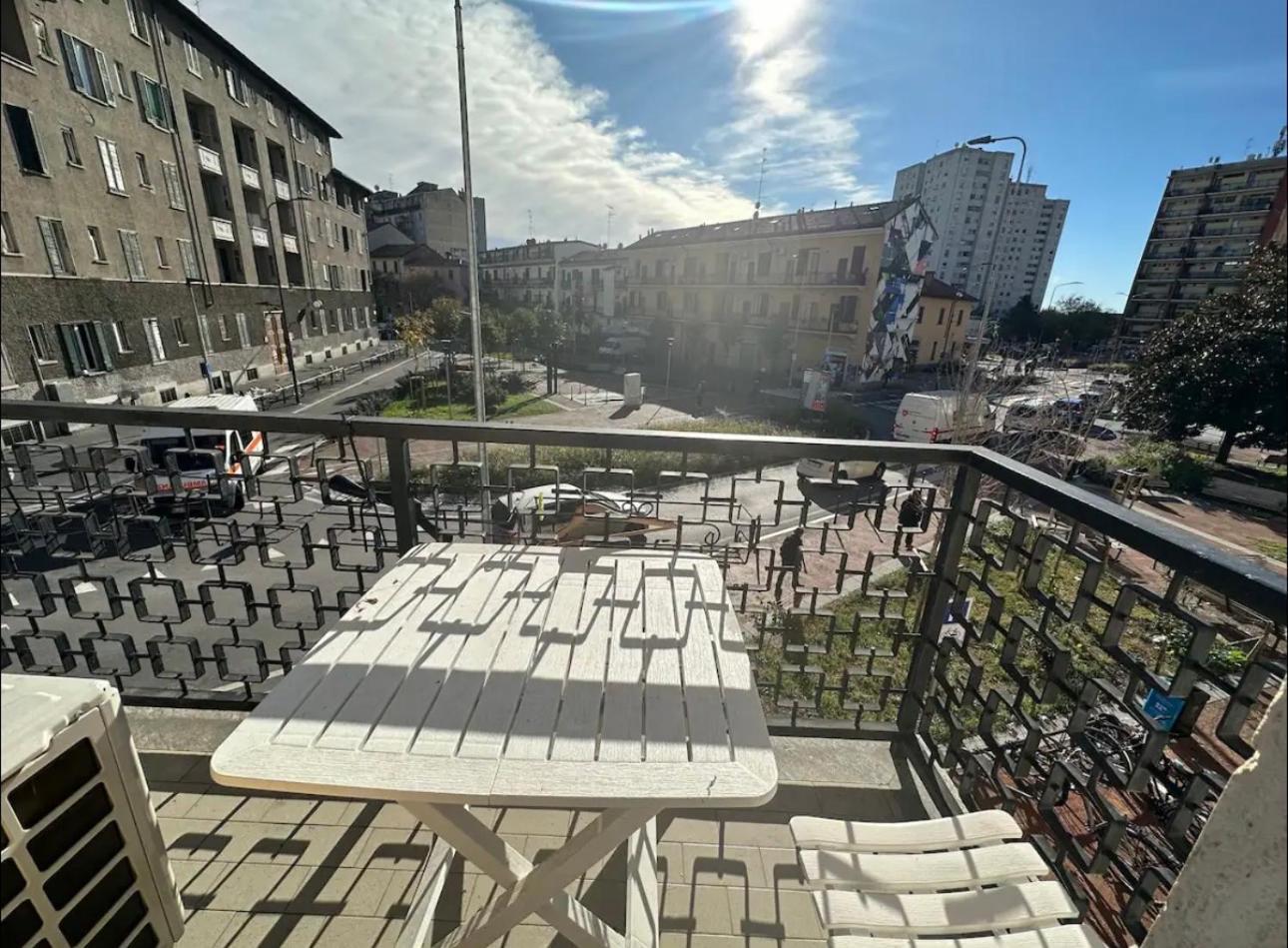 Gigli, Rooms Con Cucina In Comune E Terrazza 米兰 外观 照片