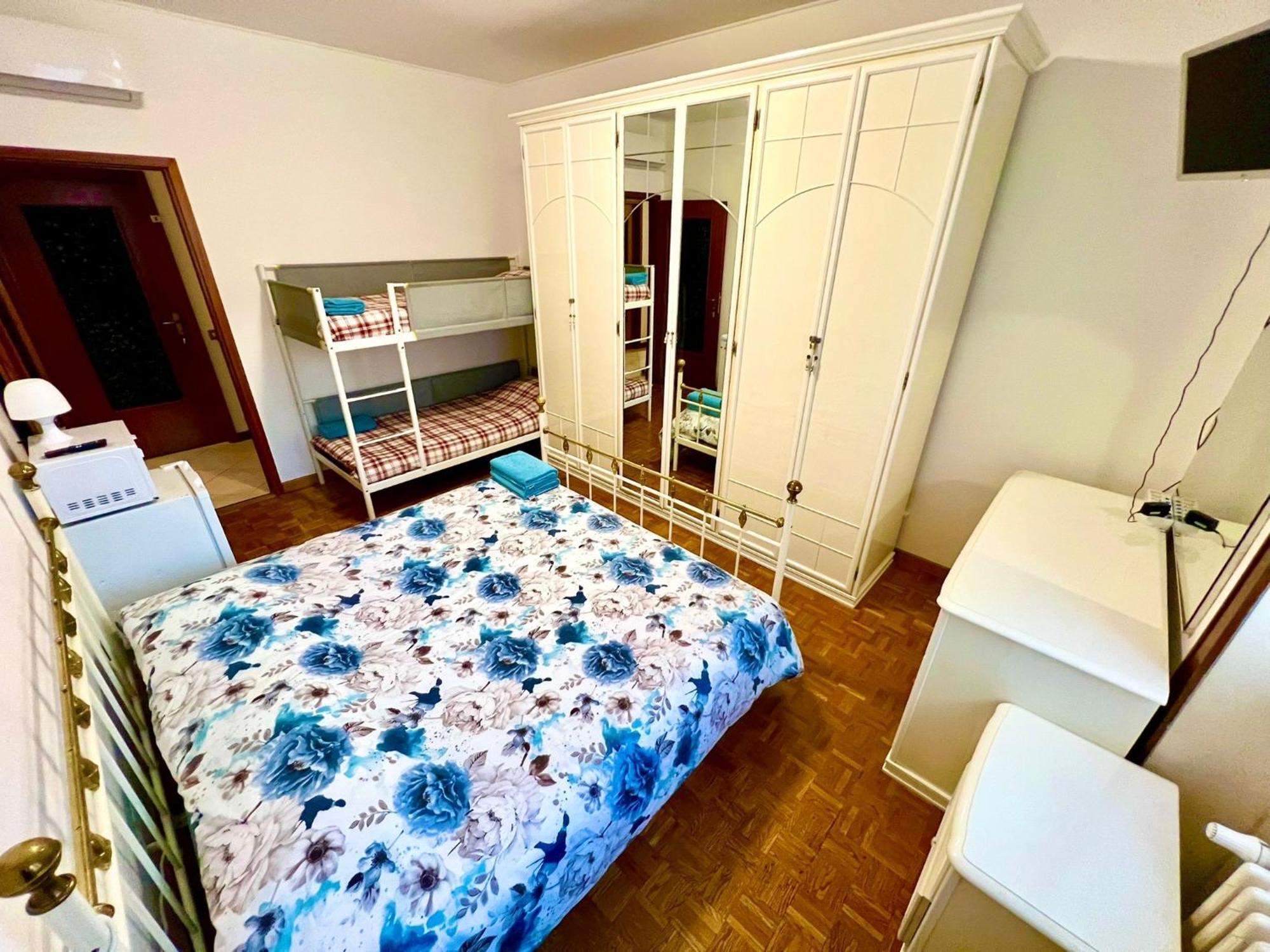 Gigli, Rooms Con Cucina In Comune E Terrazza 米兰 外观 照片