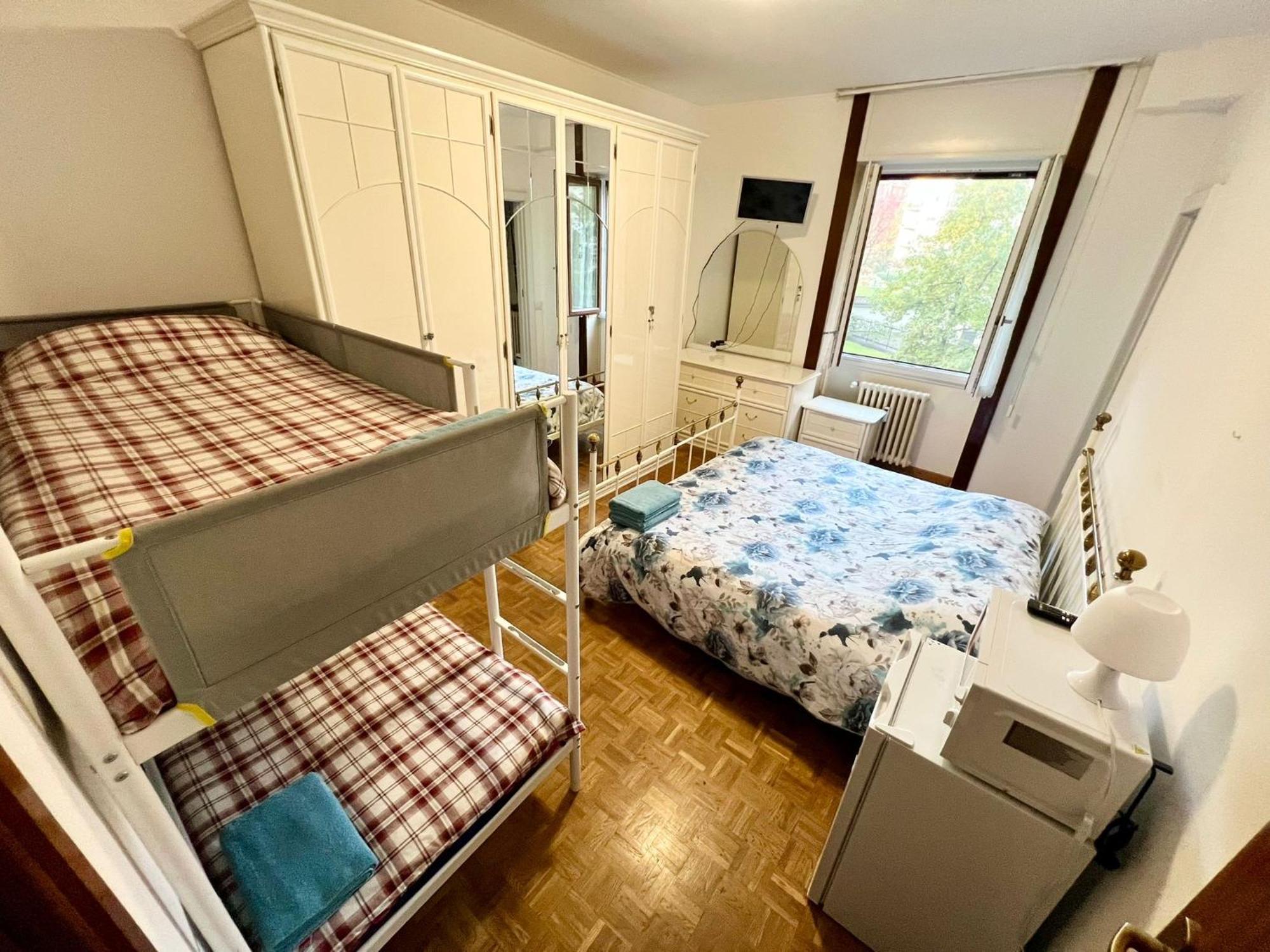 Gigli, Rooms Con Cucina In Comune E Terrazza 米兰 外观 照片
